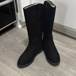 Girls  Black Boots